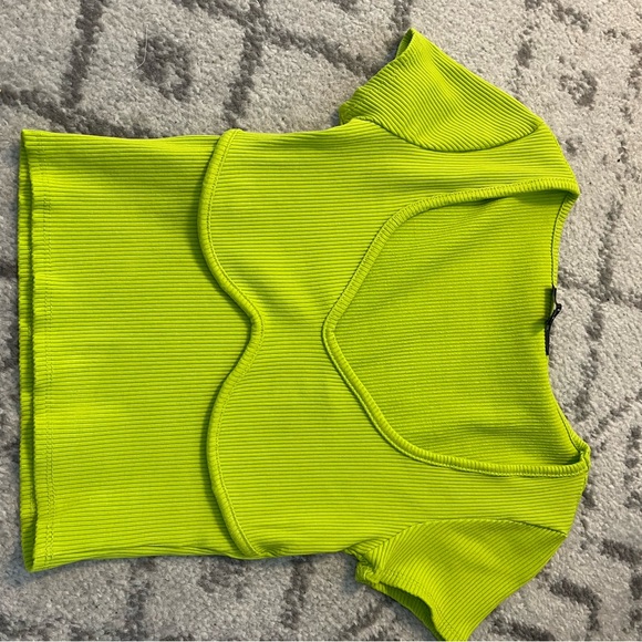 Lulus Lime Green Ribbed Seamed Short Sleeve Crop Top - Picture 5 of 7